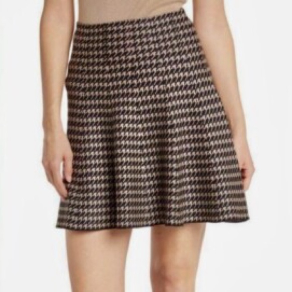 Max Studio Black and Cream A-Line Skirt
